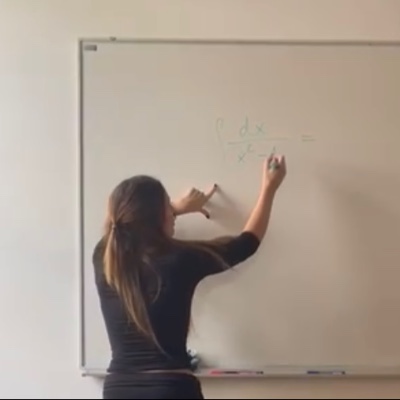 Ela Radonić